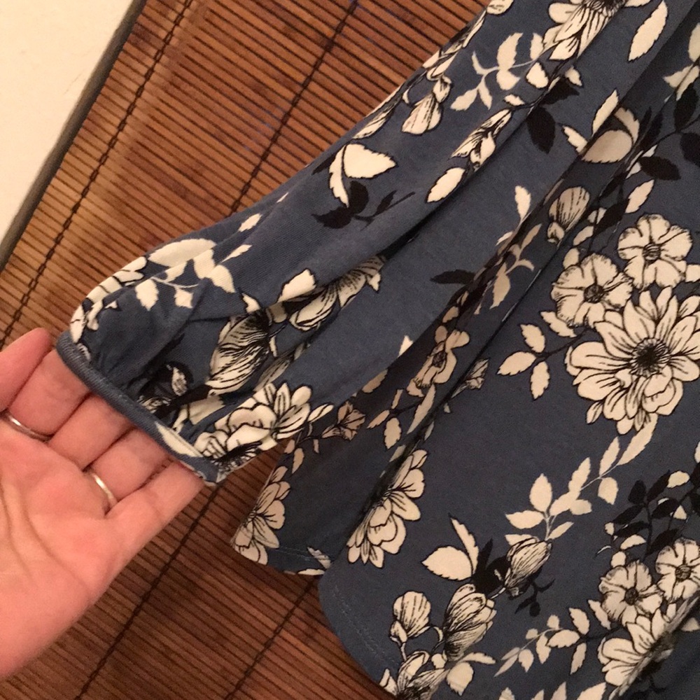 Blouse - Picture 4 of 4